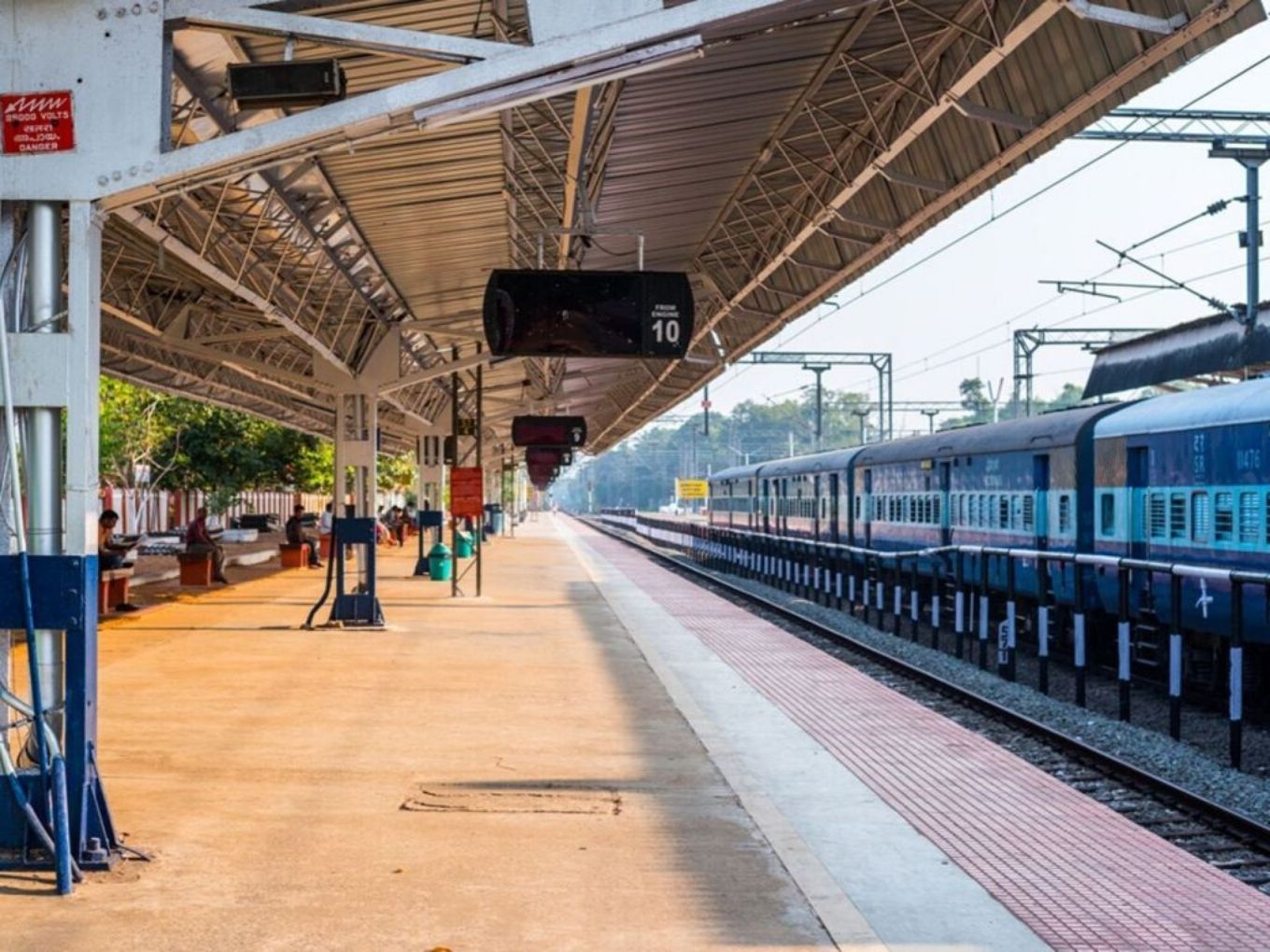 RailWire WiFi Now Across 5,500 Railway Stations In India