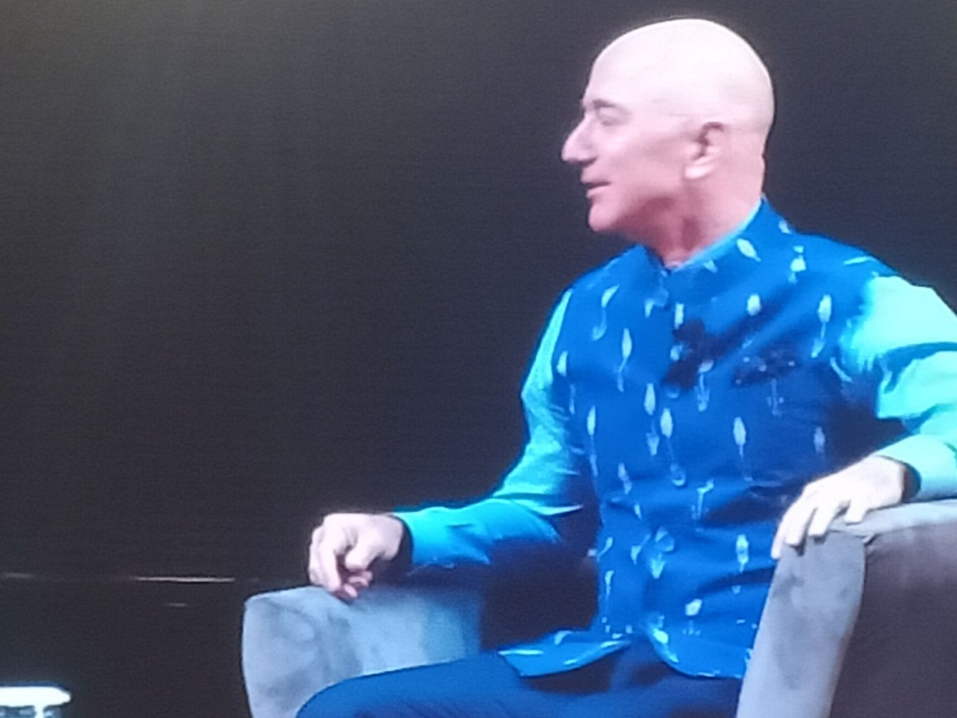 Jeff Bezos Applauds India’s Dynamism & Energy, Says Will Rule 21st CE