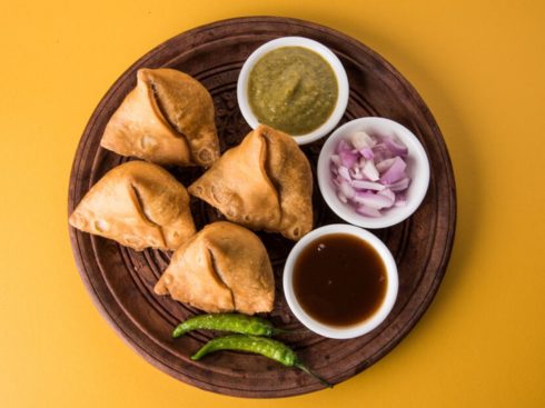 Samosa Singh Raises Fund From Fireside Ventures And Others For Expansion