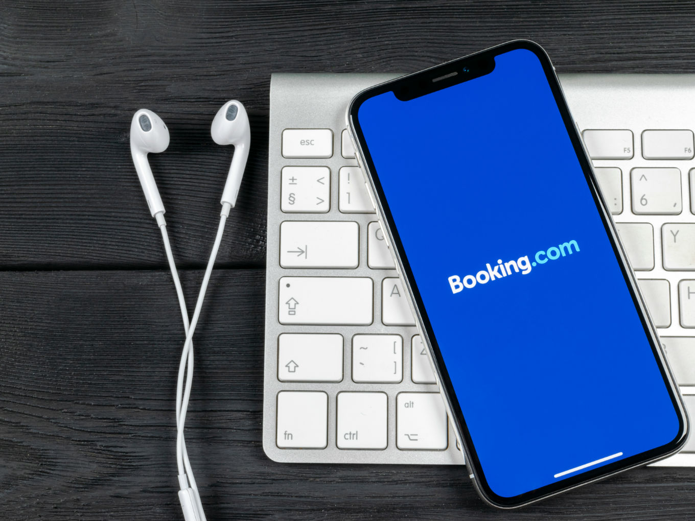 Booking.com Looks For Sustainable Travel Startups For $3.4 Mn Grants