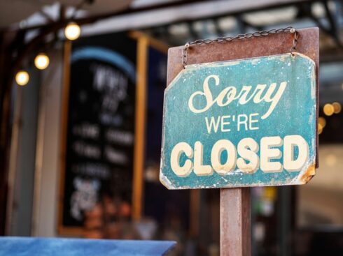 Your Favourite Restaurants Too Are Going To Be Shut Down
