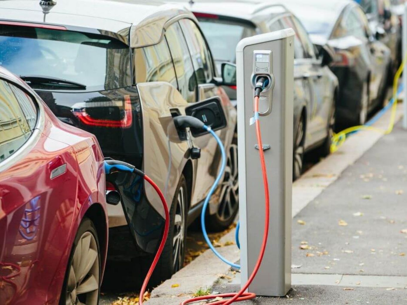 Venture Capitalists Leads $3 Mn Funding In EV Services Startup Charge+Zone