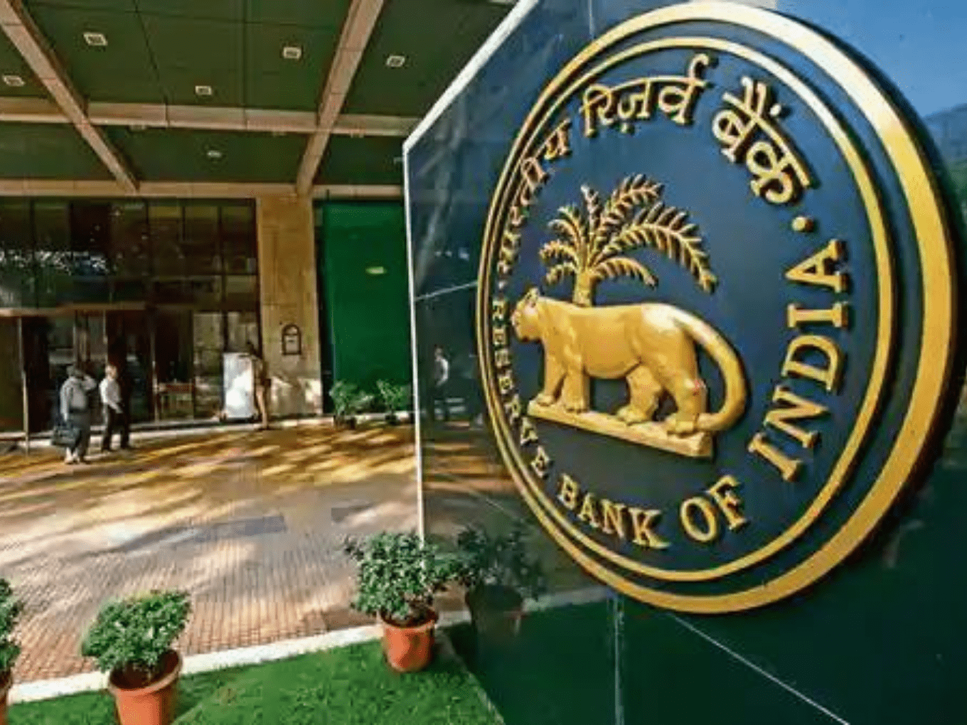 RBI Raises Concerns On Big Tech's Rising Dominance In Financial Services