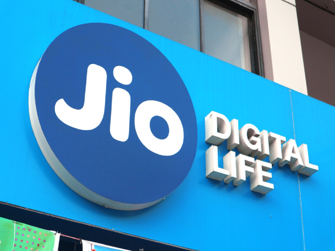 Reliance Jio Invests $200 Mn In Google-Backed Glance
