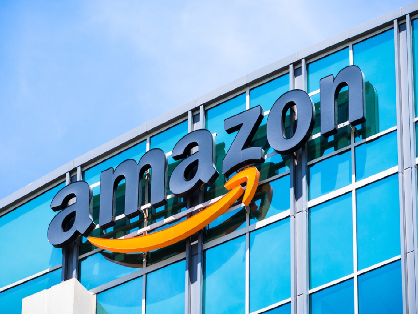 RIL-Future Deal: Amazon Asks SEBI To Comply With SC Verdict