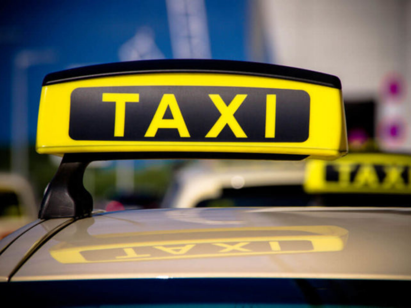 Ola and Uber Cab Drivers Postpone Strike For 15 Days