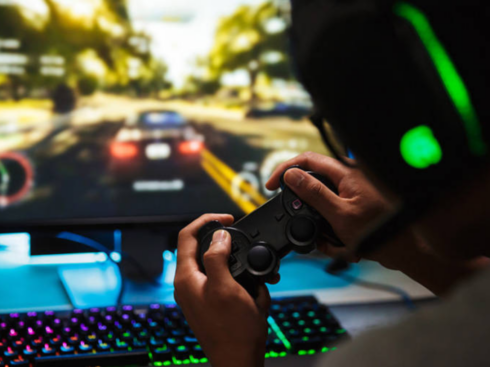 Online Gaming May Soon Attract 28% GST; Move To Discourage Gambling & Betting