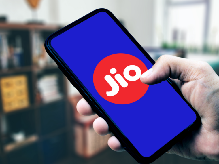 Jio Fast Tracks Its 5G Initiatives Before The Auction
