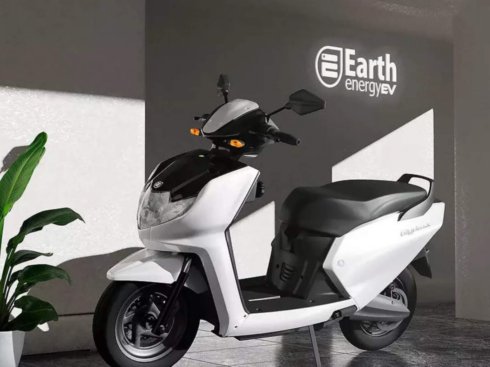 Jindal Mobilitric Makes Its EV Foray, Acquires EV Startup Earth Energy