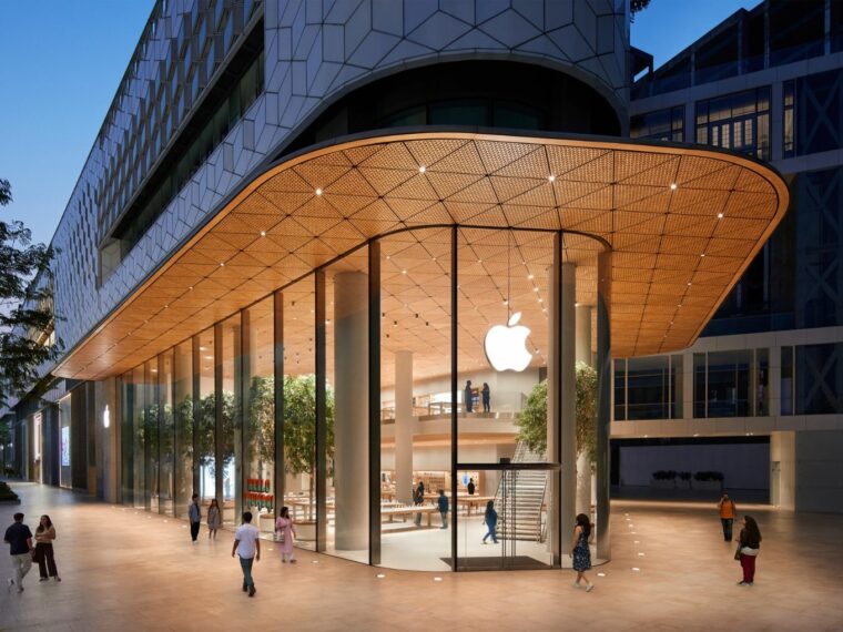 India Gets Its First Apple Store Today At Mumbai’s BKC