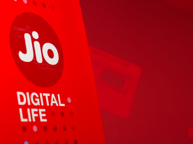 Will Airtel, Vodafone Idea Lose Customers To Jio’s INR 999 Internet Feature Phone?