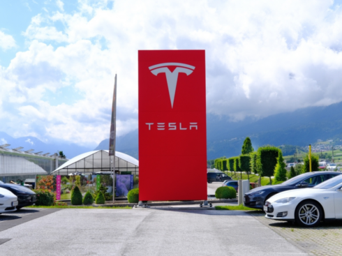 Tesla Seeking Partnership With Reliance For EV Manufacturing Unit In India
